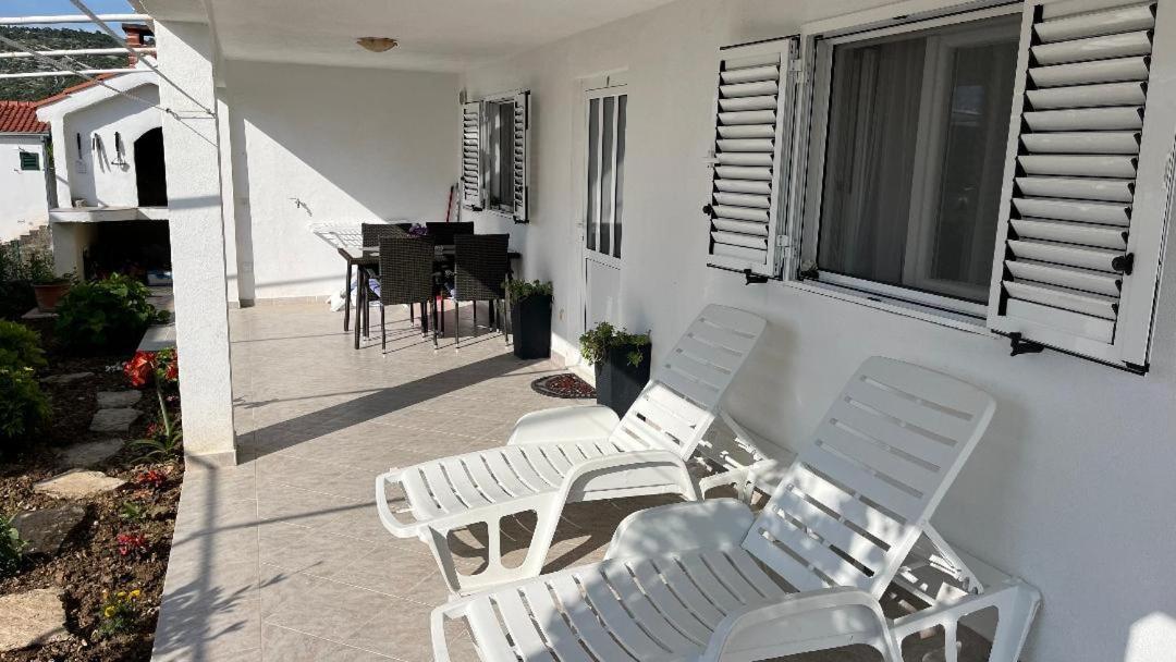 Apartment Ante Ražanj 外观 照片